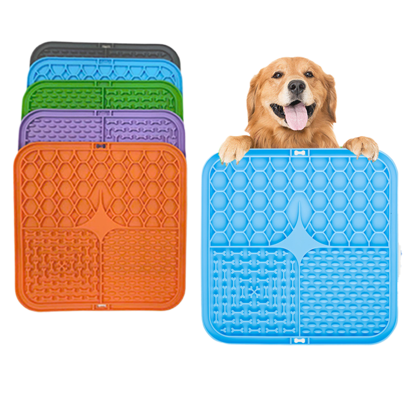 Silicone Pet Lick Pad Slow Feeder with Suction Base